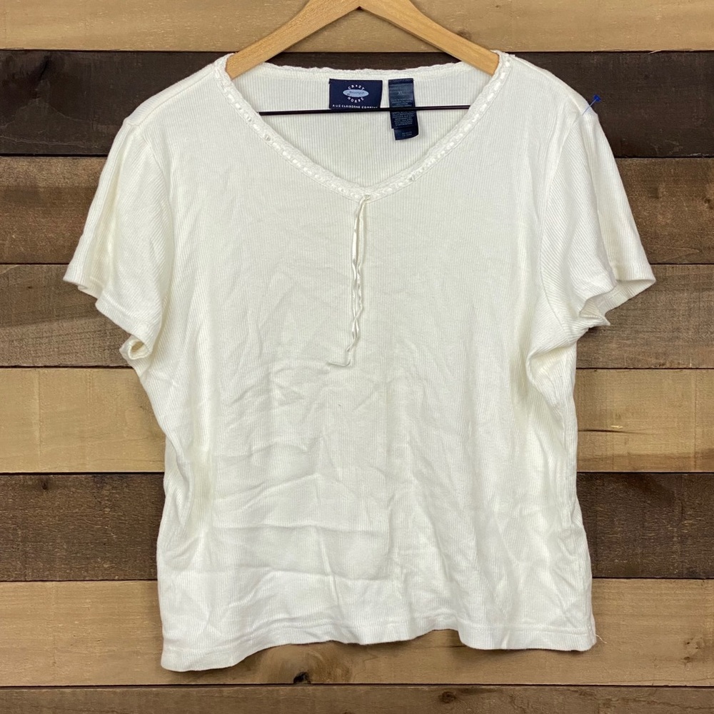 Vintage 90s Women’s Cream Tee Shirt Top
